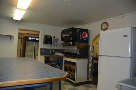 Heather's Restaurant - image 39