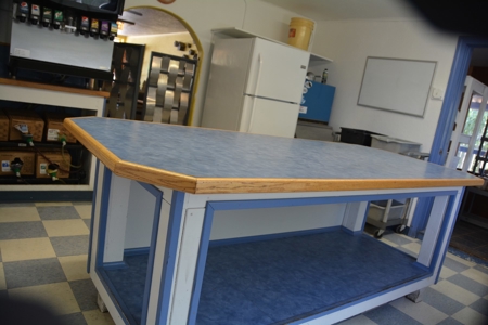 Heather's Restaurant - image 20