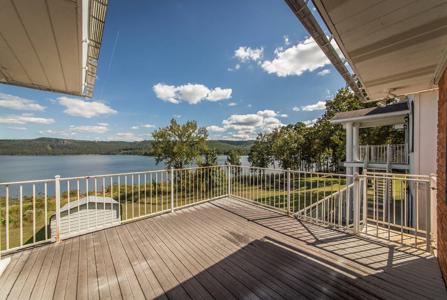 Greers Ferry Lake Front Home For Sale!! - image 19