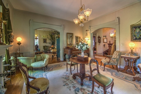 Historic Prescott / Foley Home in Salina, Kansas For Sale - image 19