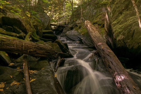 North Maine Woods Log Cabin Retreat - image 33