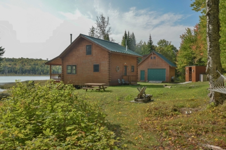 North Maine Woods Log Cabin Retreat - image 28