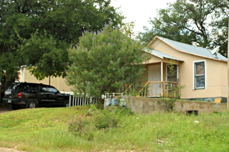 Fourplex Investment In Sonora, Texas - image 11