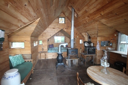 Waterfront Camp for Sale in Lubec - image 3