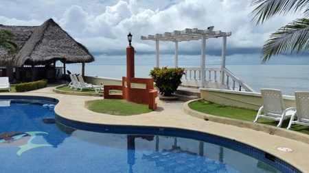 FOR SALE 1 bedroom oceanfront in Gorgona , Coronado PANAMA - image 11