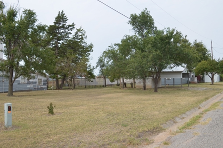 Coldwater Kansas Country Home For Sale - image 5