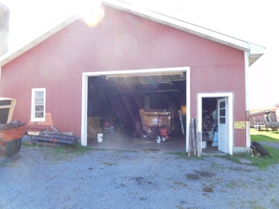 Large dairy farm - image 25