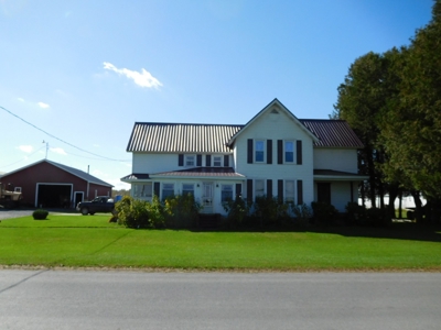 Large dairy farm - image 27
