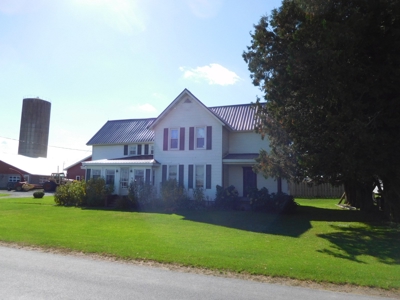 Large dairy farm - image 30