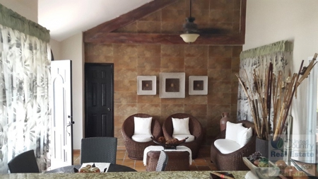 4 bedroom house for sale/rent in Coronado with casita. - image 5