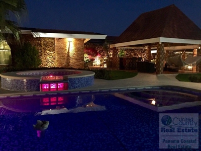 4 bedroom house for sale/rent in Coronado with casita. - image 33