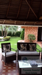 4 bedroom house for sale/rent in Coronado with casita. - image 18