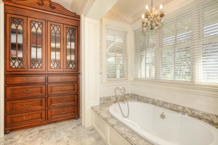 Texas Luxury Ranch For Sale in the Hill Country - Kerr Co. - image 18