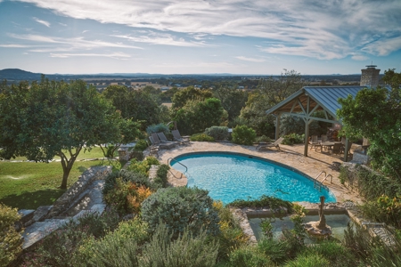 Texas Luxury Ranch For Sale in the Hill Country - Kerr Co. - image 42