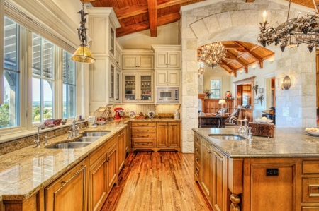 Texas Luxury Ranch For Sale in the Hill Country - Kerr Co. - image 22