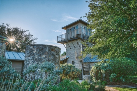 Texas Luxury Ranch For Sale in the Hill Country - Kerr Co. - image 46