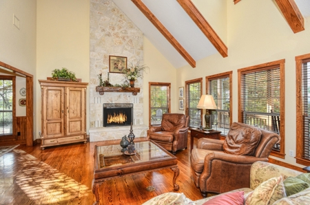 Texas Luxury Ranch For Sale in the Hill Country - Kerr Co. - image 10