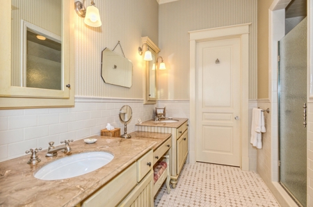 Texas Luxury Ranch For Sale in the Hill Country - Kerr Co. - image 3