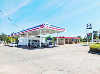 Gas Station Convenience Store Car Wash for Sale Columbia MS - image 3