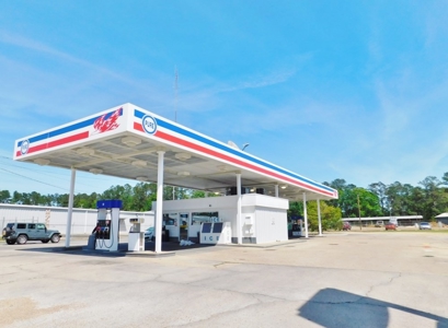 Gas Station Convenience Store Car Wash for Sale Columbia MS - image 4