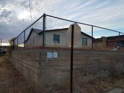 Downtown Kingman AZ home, fixer upper - image 4