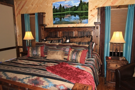 Log Cabin For Sale in Broken Bow Oklahoma Beavers Bend Park - image 27