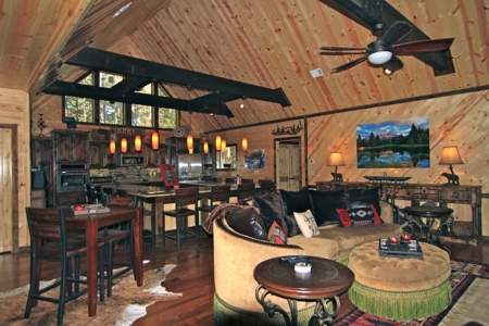 Log Cabin For Sale in Broken Bow Oklahoma Beavers Bend Park - image 35
