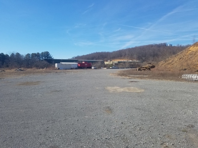 Great Multi-Use Building - image 7