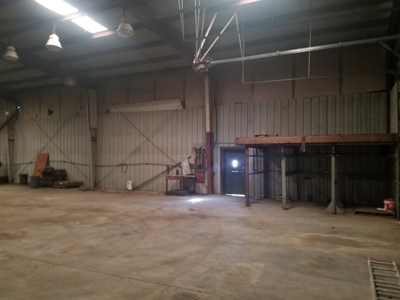 Great Multi-Use Building - image 11