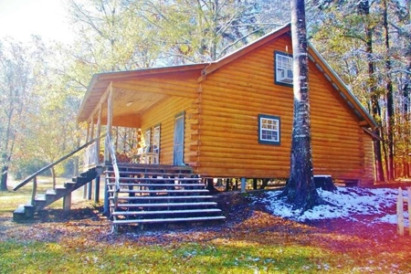 Secluded Cabin for Sale Pond Fishing Hunting Centreville MS - image 16
