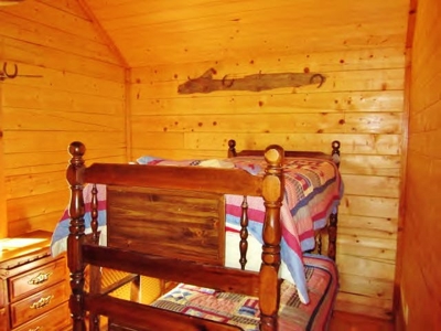 Secluded Cabin for Sale Pond Fishing Hunting Centreville MS - image 6