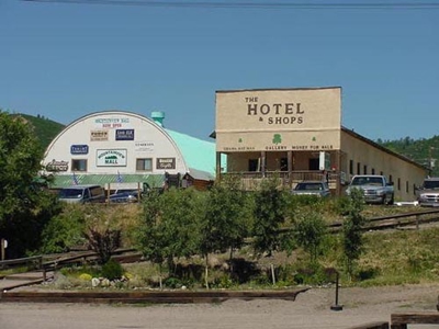 Chama NM Hotel / Retail Income Producing Location For Sale - image 1