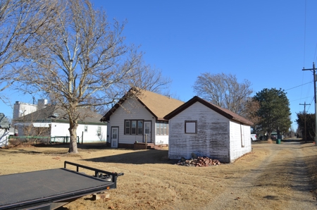 Historical Home For Sale in Protection, Kansas - image 4