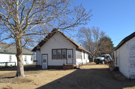 Historical Home For Sale in Protection, Kansas - image 5