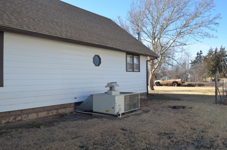 Historical Home For Sale in Protection, Kansas - image 7