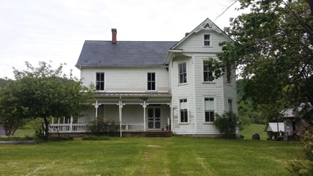 A beautiful farm in the Cove of Wytheville, VA - image 10