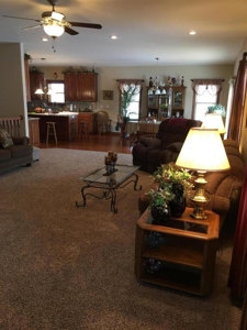 4 Bedroom, Maintenance Free Home In Maryville, Missouri - image 12