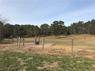 North GA Horse Property Barn with Stalls Living Quarters - image 2