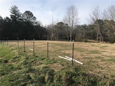 North GA Horse Property Barn with Stalls Living Quarters - image 7