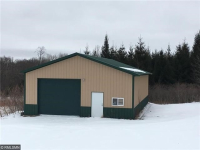 Updated Farmhouse For Sale with Acreage in Mora, Near MN-65 - image 3