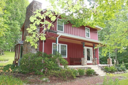 Charming Country Home In Lebanon VA For Sale - image 3