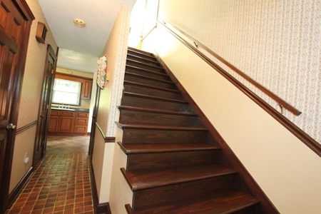 Charming Country Home In Lebanon VA For Sale - image 14