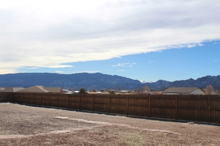 Rocky Mountain Custom Home with Shop in Canon City - image 24
