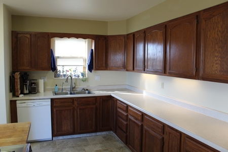 Rocky Mountain Custom Home with Shop in Canon City - image 35