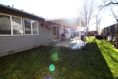 Northwest Grants Pass Oregon Home - image 17