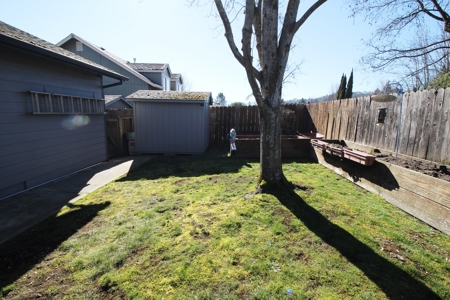 Northwest Grants Pass Oregon Home - image 14
