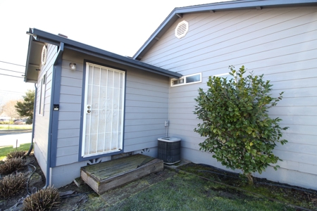 Northwest Grants Pass Oregon Home - image 10
