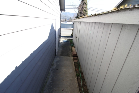 Northwest Grants Pass Oregon Home - image 21