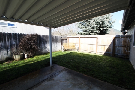 Northwest Grants Pass Oregon Home - image 24