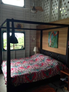 Coastal Cabin on the Caribbean Sea Bocas Del Toro, Panama - image 2